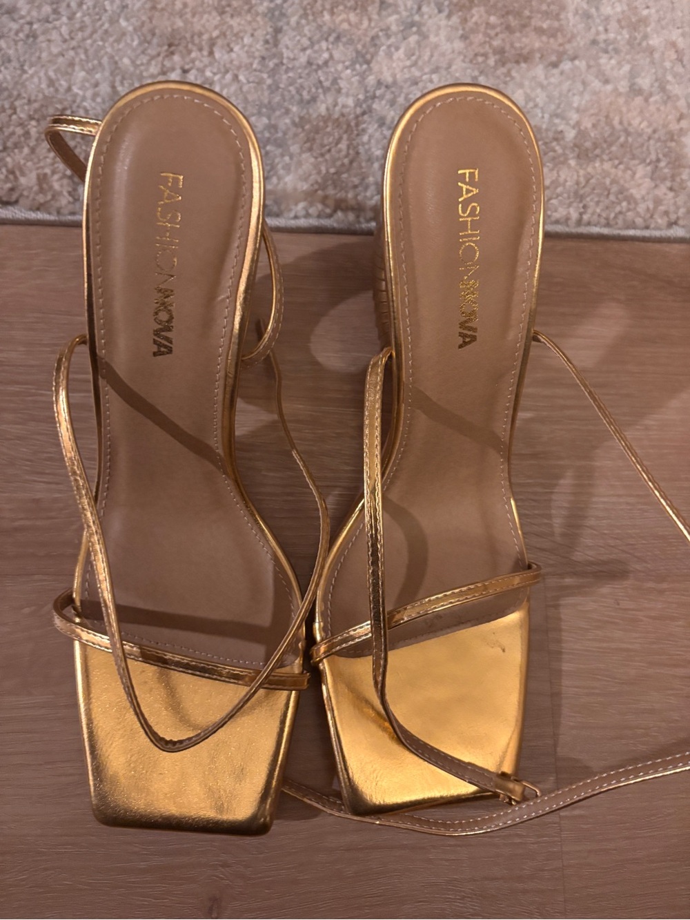 Fashion Nova Metallic Gold Strappy Block Heel Sandals - Picture 2 of 4